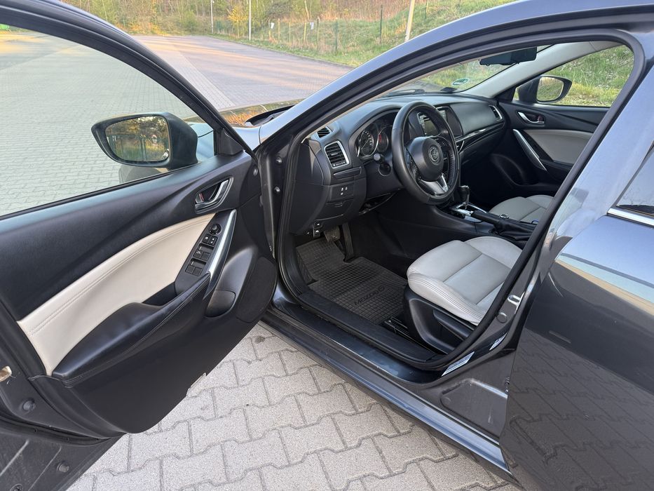 Sprzedam Mazda 6 2.5 benzyna Automat