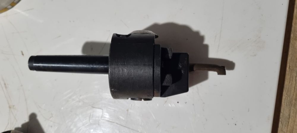 Расточная  головка км4 и другие