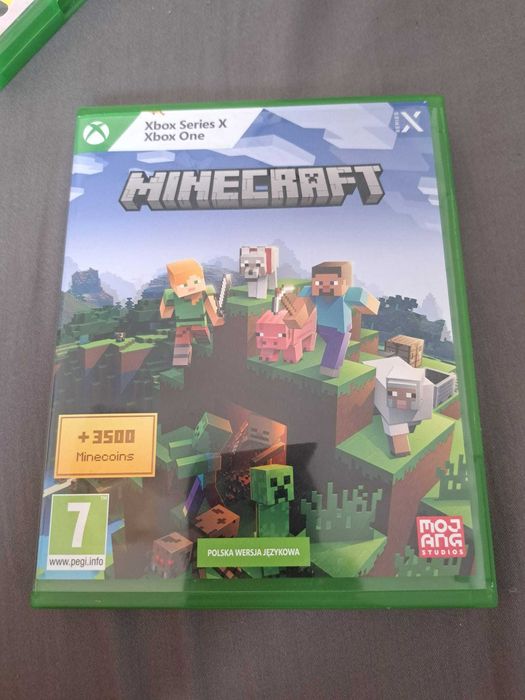 Minecraft xbox Series X. Do gry dołączone są  Minecoins 3500.
