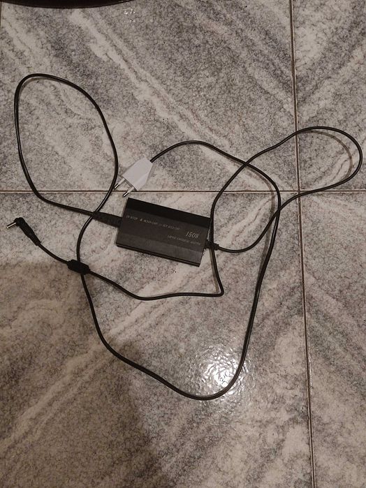 Selling two broken laptops for parts64751581859075123