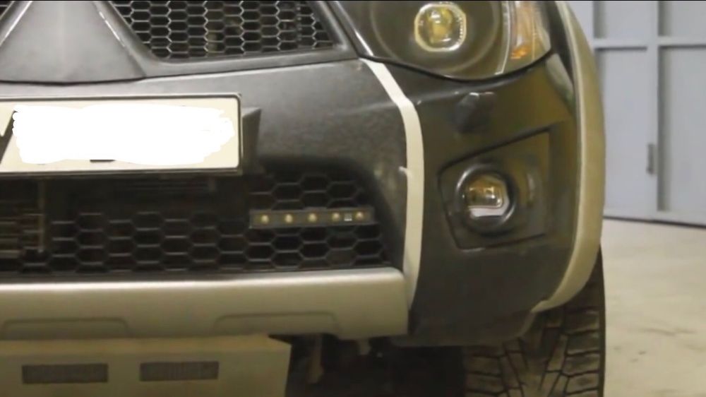 Mitsubishi L 200 (2006-2012) ПТФ противотуманки фара допы