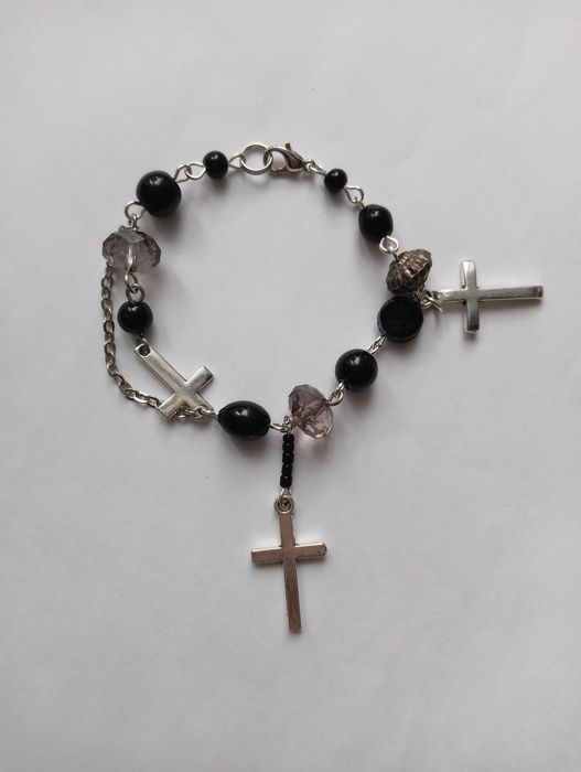 Bransoletka z trzema krzyżami