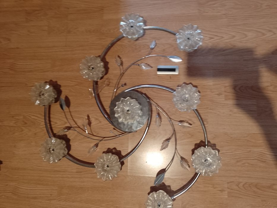 Lampa sufitowa na pilot
