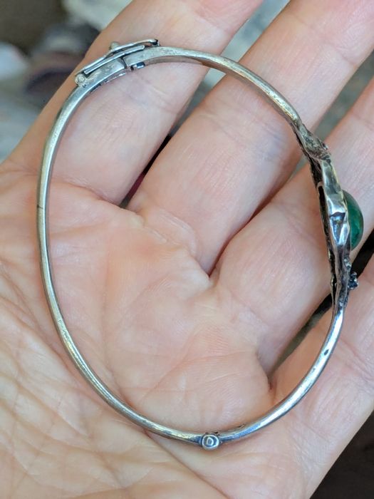 Kruk bransoletka srebrna  z kamieniem