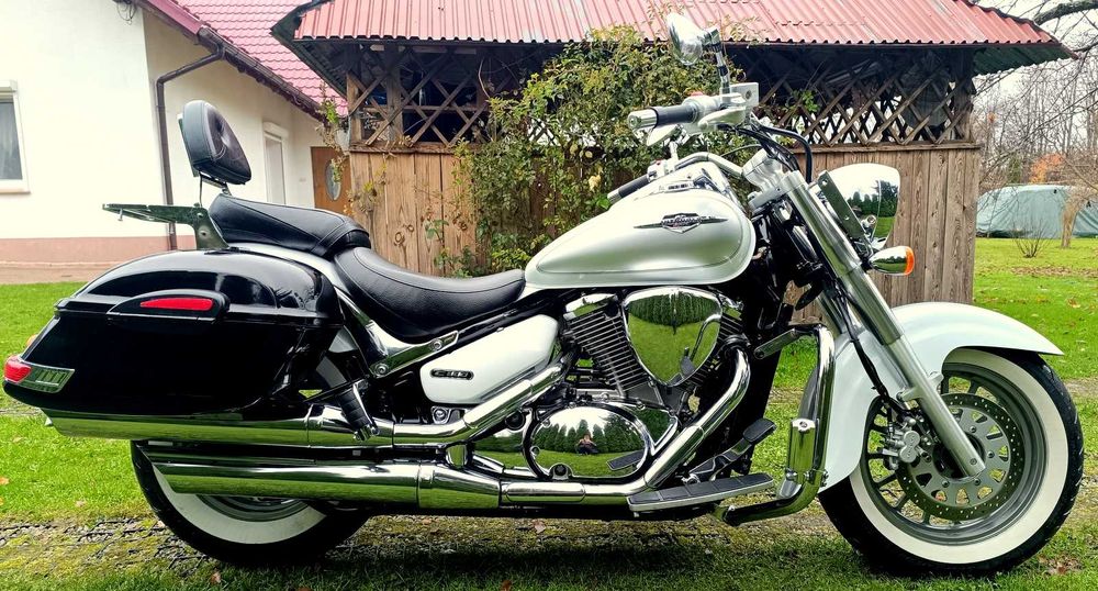 Suzuki VL 800 Volusia  Boulevard C50 intruder 13.500km vulcan virago