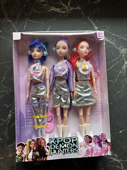Cool girl lalki k pop demon hunters zginają ręcę i nogi