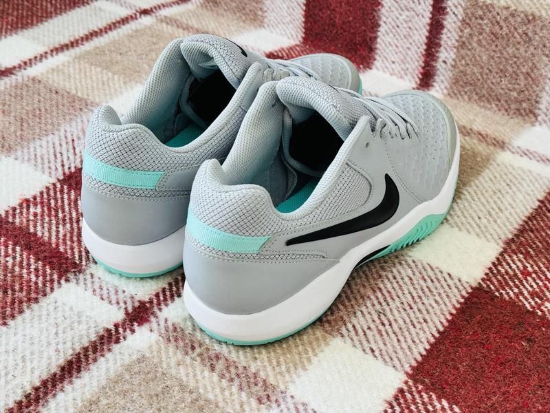 (Оригінал) чоловічі кросівки Nike Air Zoom Resistance, розмір 42
