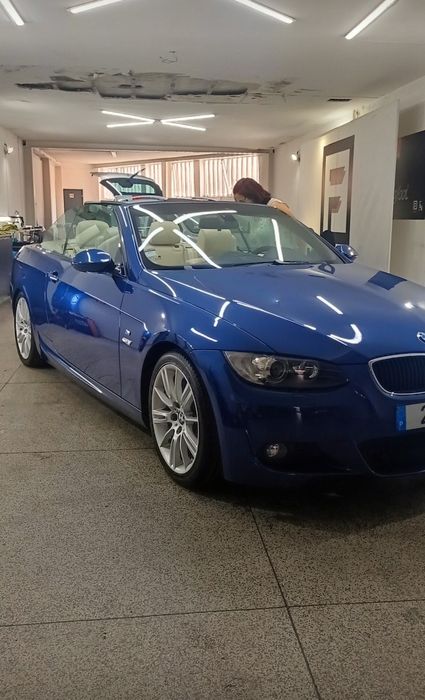 BMW e93 320i Cabrio