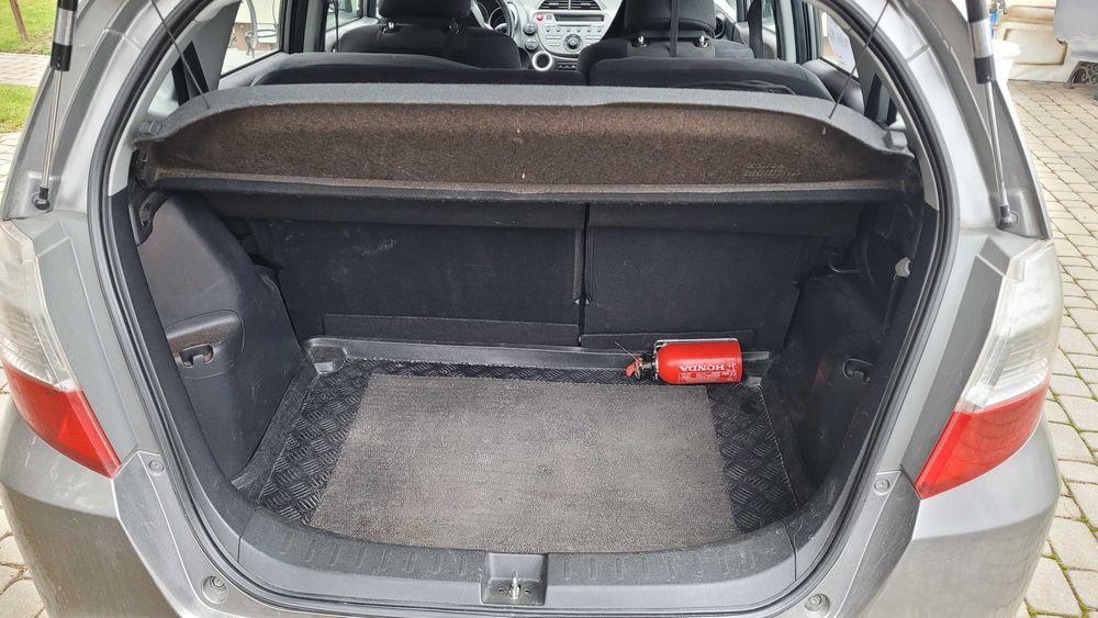 Honda JAZZ Elegance / Silnik benzyna 1.4 /2009 r. / Garażowany