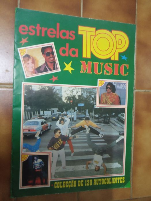 Caderneta ESTRELAS DA TOP MUSIC