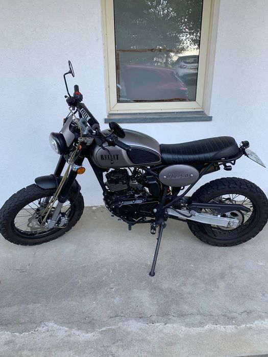 Bullit Hero 125