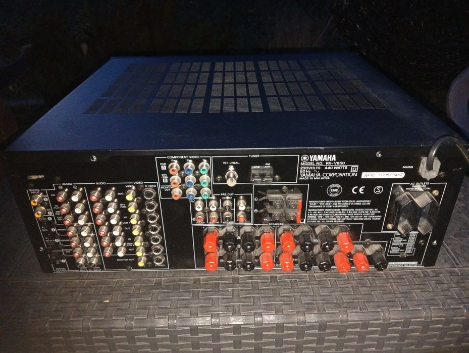Amplituner Yamaha RX v 650