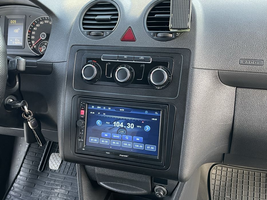 Volkswagen Caddy 2012