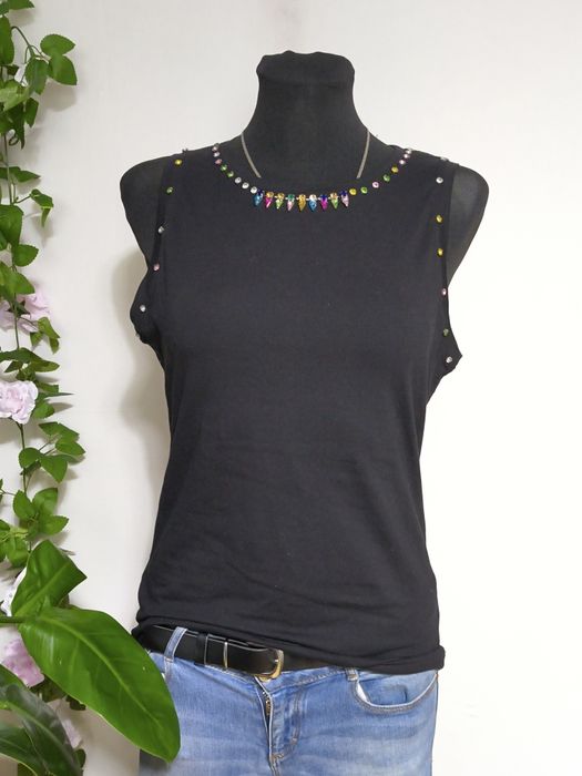Nowa damska bluzka zdobiona kolorowymi ćwiekami rozmiar 36 S