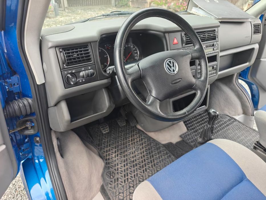 Volkswagen T4 2000...
