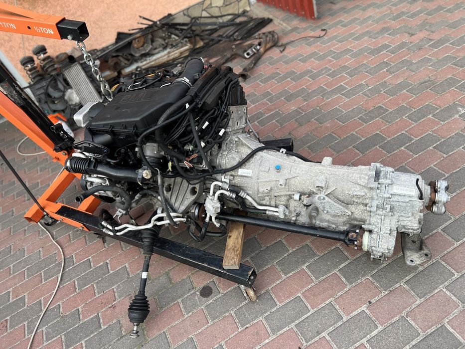 Навесное двигателя N55B30A  BMW F10 f06 f15 f16