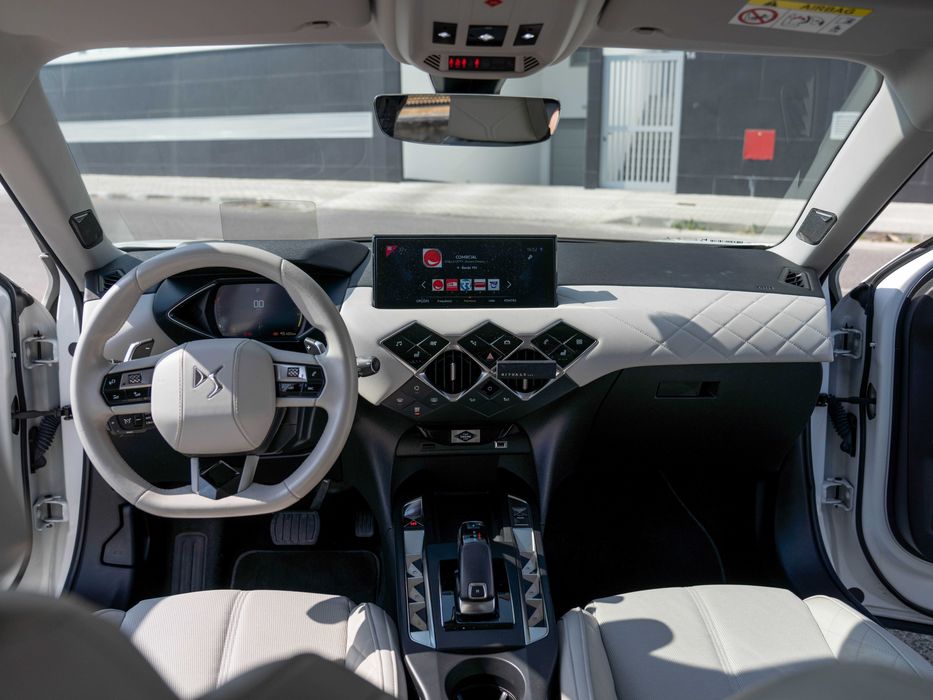 DS3 CrossBack GRAND CHIC 1.2 PureTech 130 EAT8