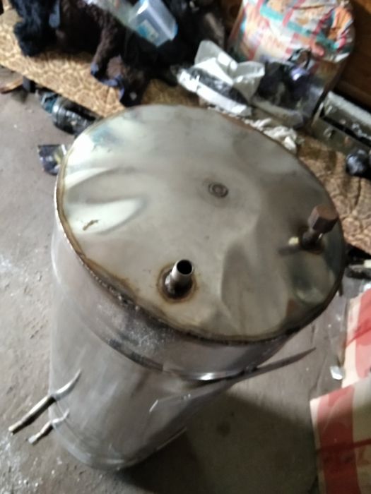 Тітан з нержавіючої сталі