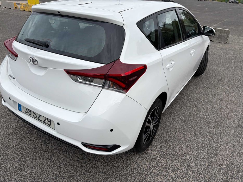 Toyota Auris Diesel 1.4 D-4D Active+AC