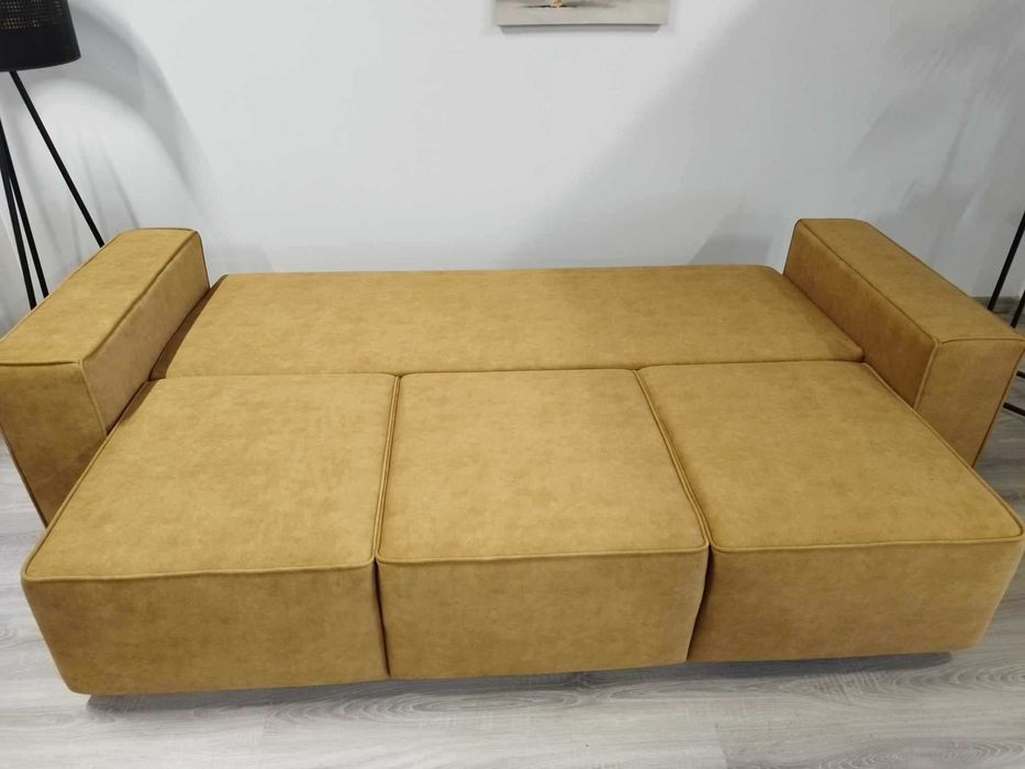 Kanapa Senator z szerokimi bokami