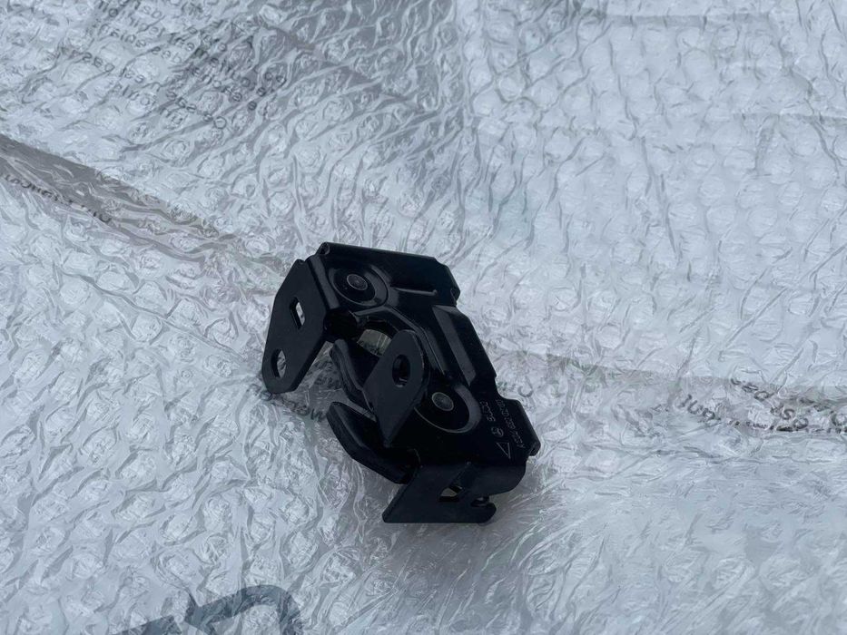 Замок капота Mercedes W205 W213 X253 W166 W212 W204 C292 Замки панелі