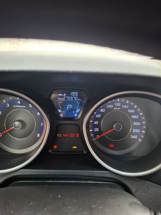 Продам Елантру автомат газ/бенз