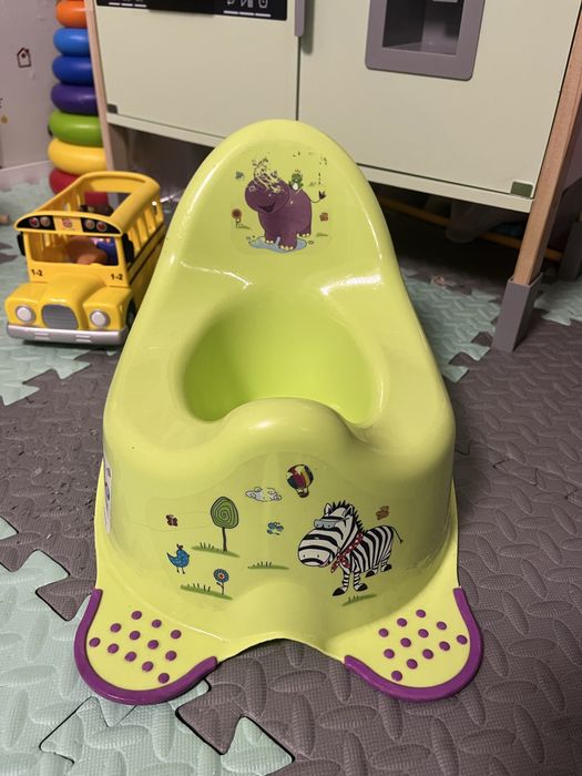 Дитячий горщик в ідеальному стані