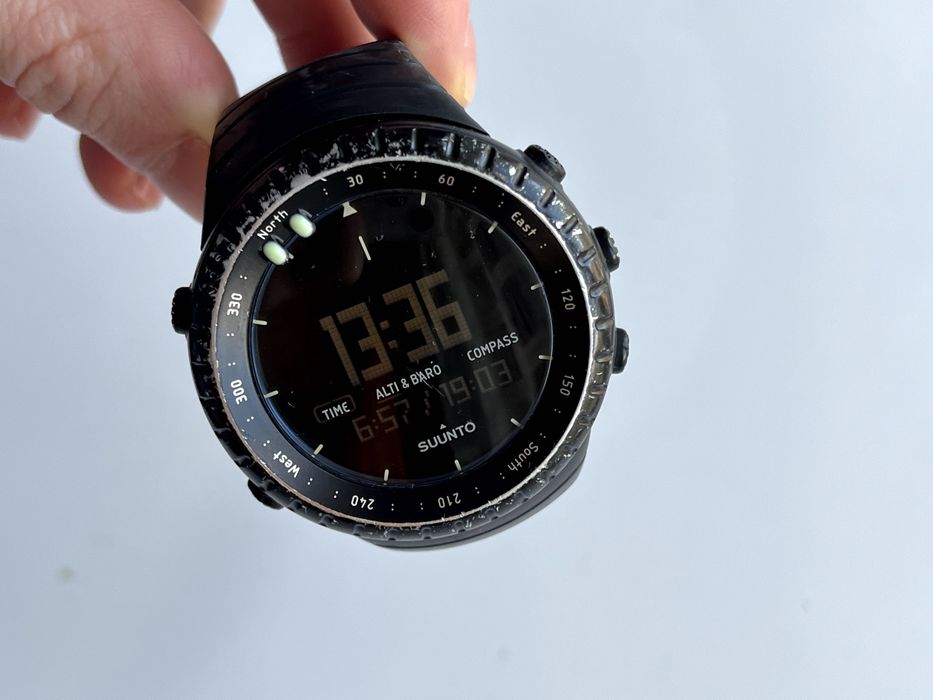 Suunto Core All Black / тактичний годинник з компасом