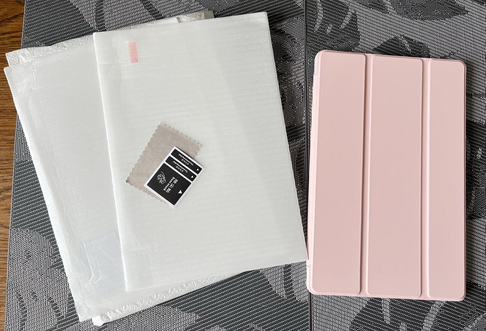 Чохол і скло на планшет Lenovo Tab M10 Plus (3rd Gen)