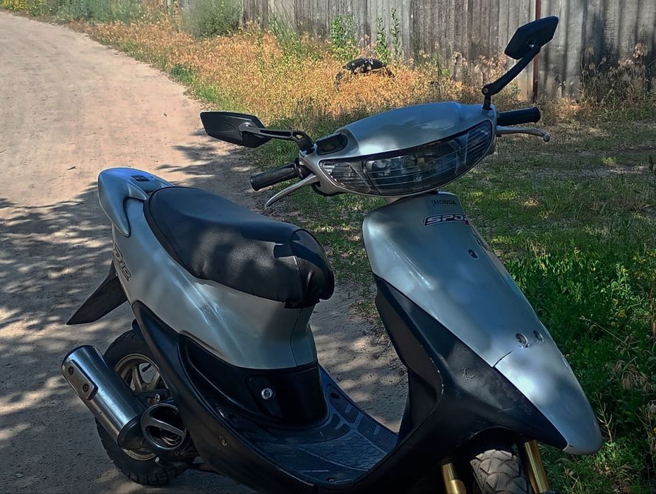 Хонда дио 35zx ездит отлично