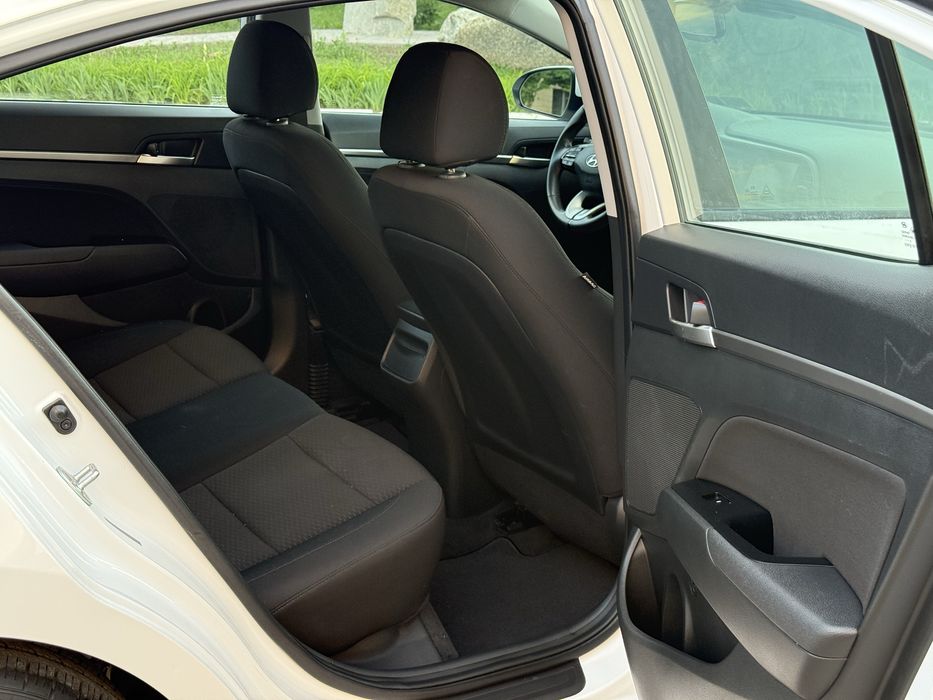 Hyundai Elantra 2020