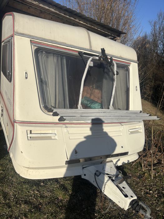 Sprzedam przyczepę kempingową