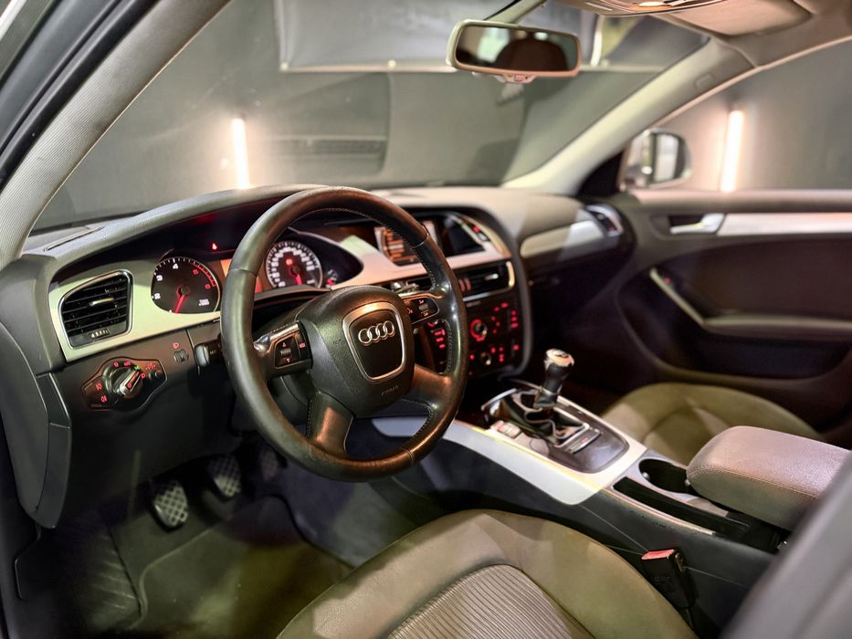 Audi A4 B8 2.0 TDI 143cv