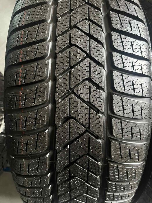 245/45/18 R18 Pirelli Sottozero 3 MO 4шт нові зима