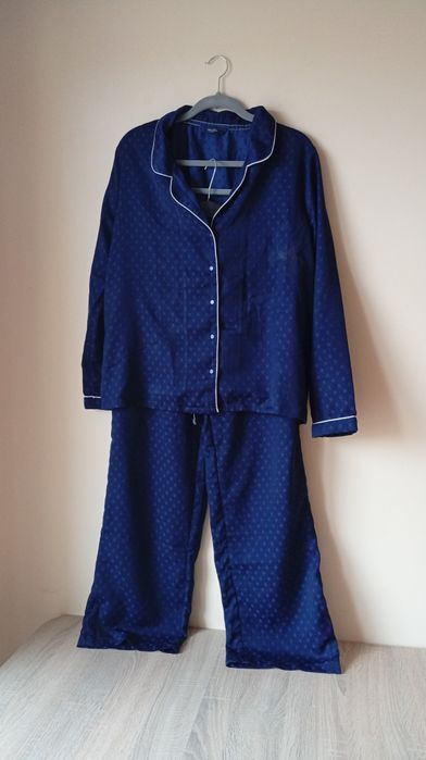 Granatowa elegancka satynowa piżama , spodnie i koszula, Tchibo, r.XL