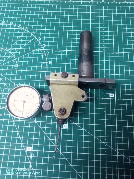 Центроискатель км4
