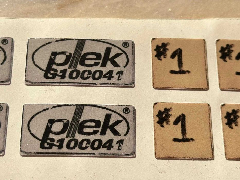 David Gilmour Red Strat Style Sticker Set – “#1” & PLEK - Autocolantes