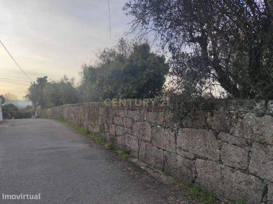 Terreno à venda em Silgueiros, Viseu - 65.000€
