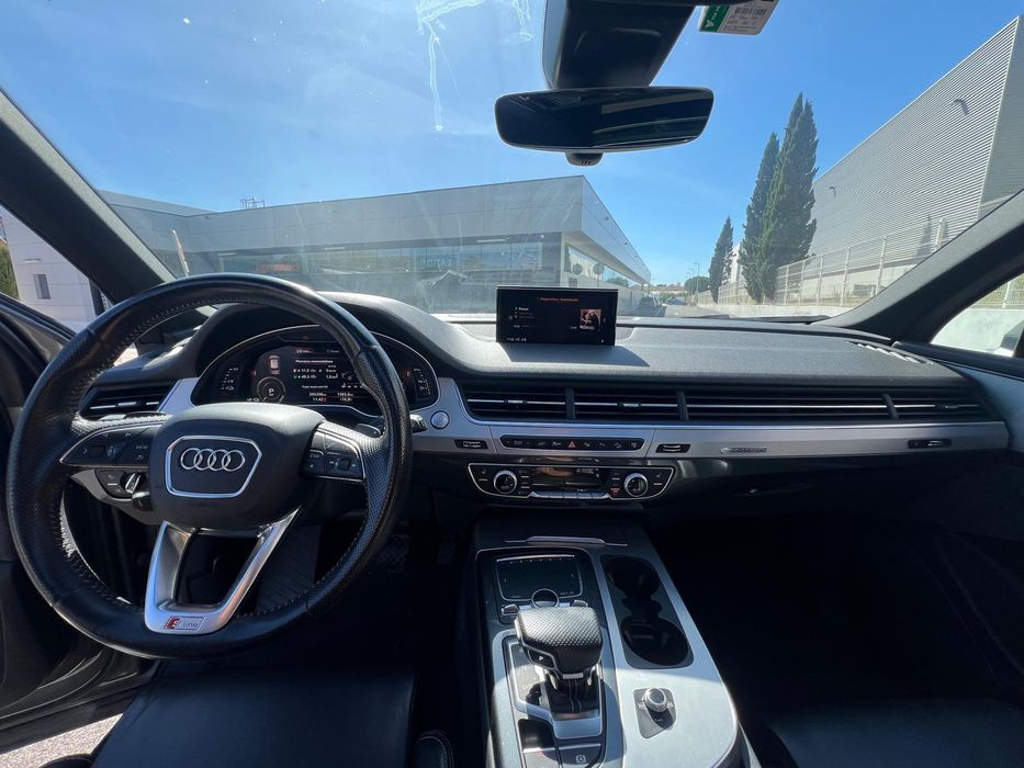 Audi Q7 3.0 E-Tron Tiptronic S-Line