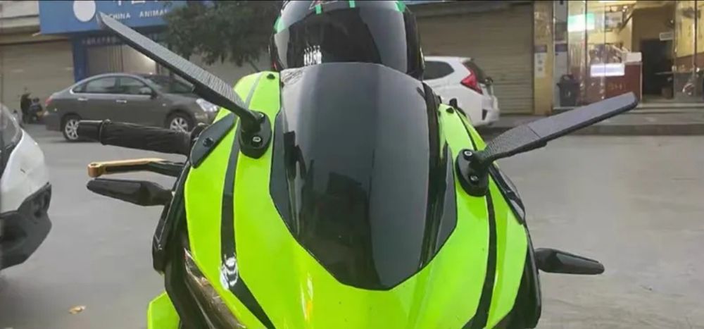 Продам мото зеркала.