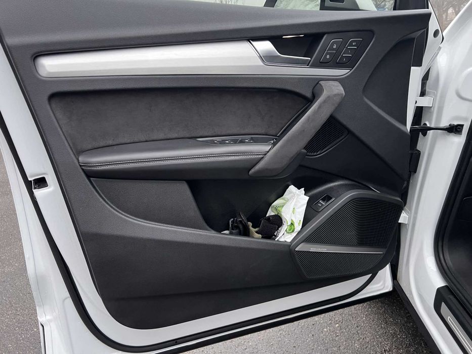 Продам Audi SQ5 premium plus