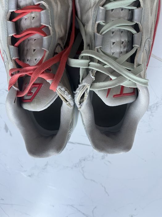 баскетбольні кросівки nike GT cut 40 розмір