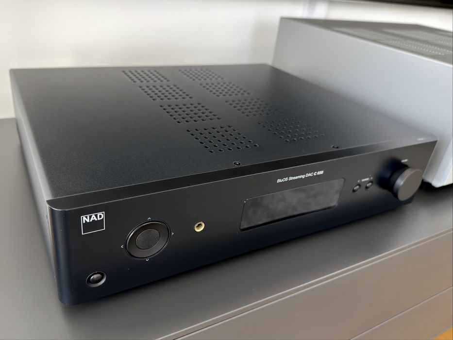 NAD C658 BluOS Streaming DAC / Przedwzmacniacz / Dirac Live