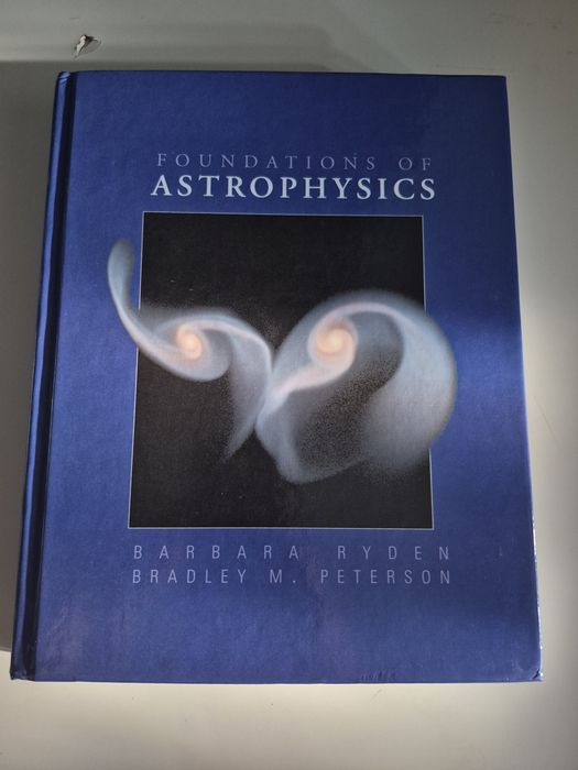 Livros universitários de física, engenharia e matemática