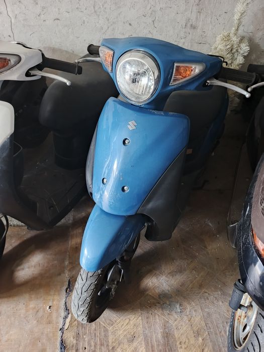 Мопед Suzuki Lets 6