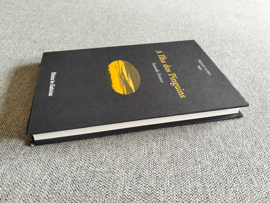 Livro "A ilha doa pinguins " de Anatole France