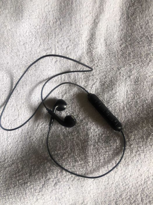 3 Auriculares Bluetooth s/fio Magnéticos- Preto