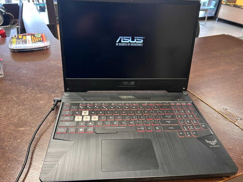 Laptop Asus FX505G 15,6 " Intel Core i5 12 GB / 470GB