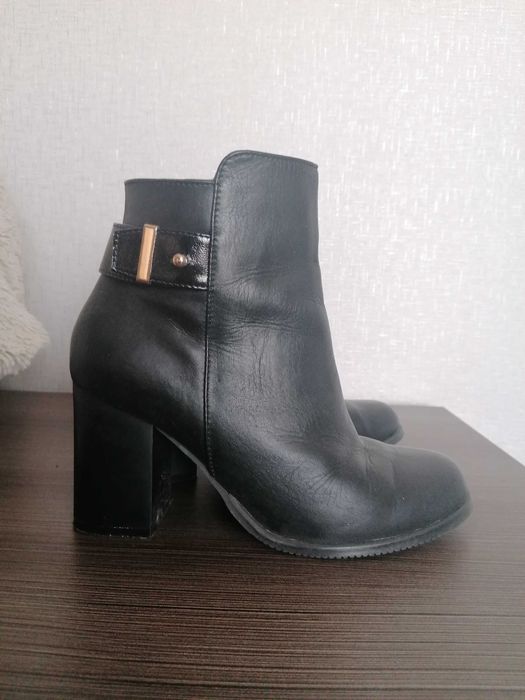 Шкіряне взуття, осінь - весна