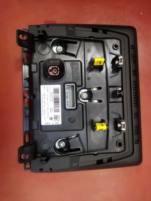 Монитор LCD экран Renault Captur II 19,Chevrolet Cruze,Aveo Е300.